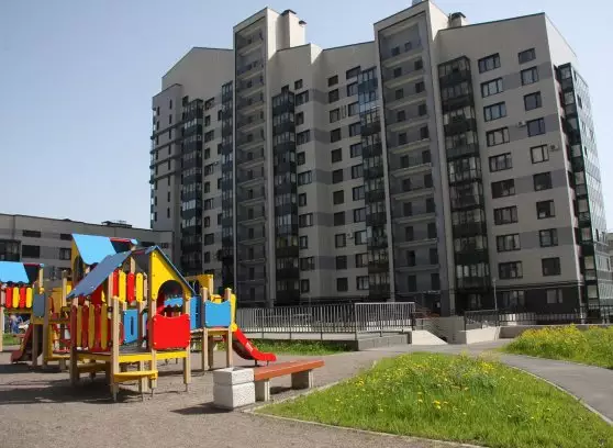 Продажа 4-комнатной квартиры, 200.4 м²