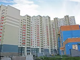 Продажа 3-комнатной квартиры, 125.8 м²