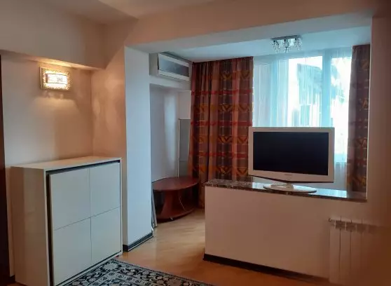 Аренда 3-комнатной квартиры, 72 м²