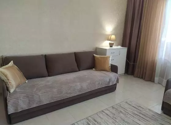 Аренда 2-комнатной квартиры, 65 м²