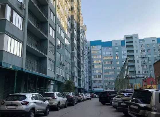 Продажа 3-комнатной квартиры, 130 м²
