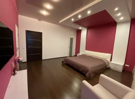 Продажа 3-комнатной квартиры, 130 м²
