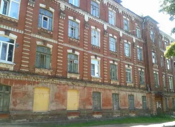Продажа 1-й комнаты, 200 м²