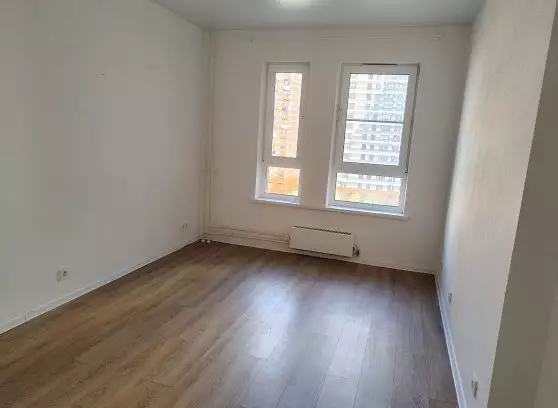 Продажа 3-комнатной квартиры, 82.8 м²