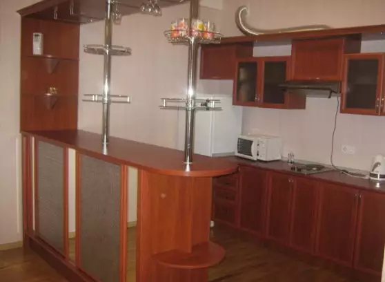 Аренда 2-комнатной квартиры, 65 м²