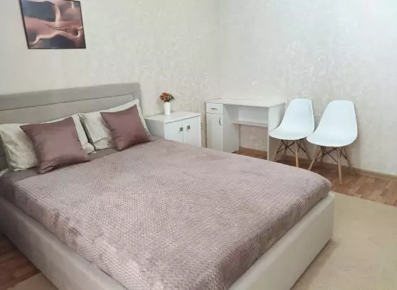 Аренда 2-комнатной квартиры, 65 м²